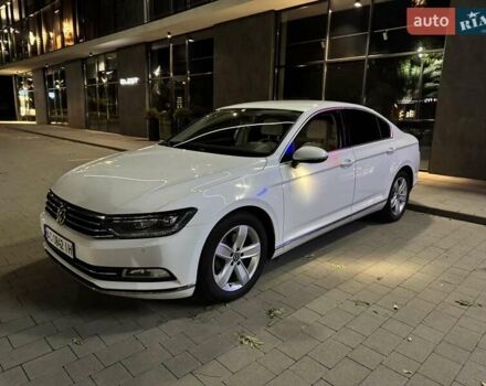 Белый Фольксваген Пассат, объемом двигателя 1.97 л и пробегом 261 тыс. км за 16600 $, фото 7 на Automoto.ua