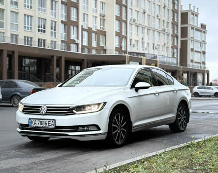 Белый Фольксваген Пассат, объемом двигателя 1.8 л и пробегом 130 тыс. км за 16900 $, фото 6 на Automoto.ua