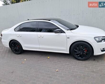 Белый Фольксваген Пассат, объемом двигателя 1.8 л и пробегом 226 тыс. км за 13500 $, фото 11 на Automoto.ua