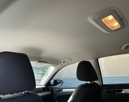 Білий Фольксваген Пассат, об'ємом двигуна 1.8 л та пробігом 165 тис. км за 12800 $, фото 7 на Automoto.ua