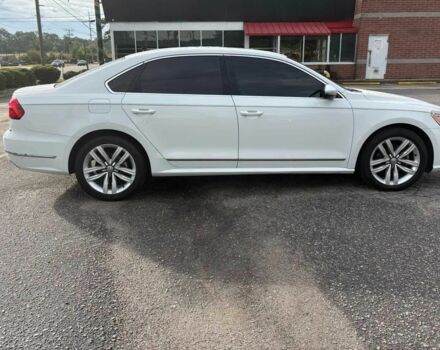 Белый Фольксваген Пассат, объемом двигателя 1.8 л и пробегом 71 тыс. км за 2600 $, фото 6 на Automoto.ua