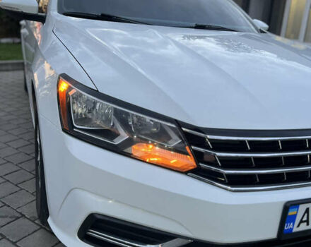 Белый Фольксваген Пассат, объемом двигателя 1.8 л и пробегом 137 тыс. км за 11900 $, фото 14 на Automoto.ua