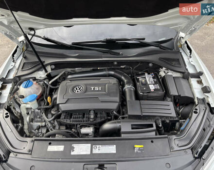 Белый Фольксваген Пассат, объемом двигателя 1.8 л и пробегом 174 тыс. км за 17300 $, фото 14 на Automoto.ua