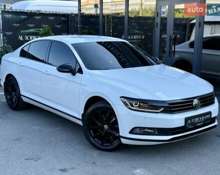 Білий Фольксваген Пассат, об'ємом двигуна 1.97 л та пробігом 174 тис. км за 21500 $, фото 15 на Automoto.ua