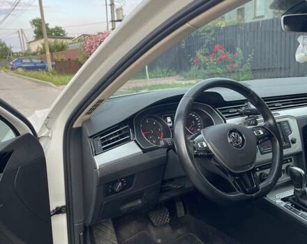 Белый Фольксваген Пассат, объемом двигателя 2 л и пробегом 175 тыс. км за 21500 $, фото 8 на Automoto.ua