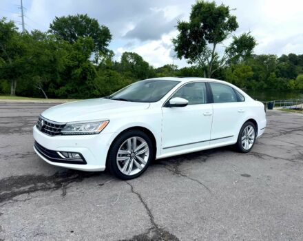 Белый Фольксваген Пассат, объемом двигателя 1.8 л и пробегом 76 тыс. км за 7500 $, фото 2 на Automoto.ua