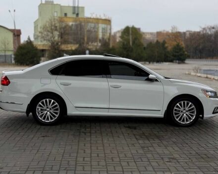 Белый Фольксваген Пассат, объемом двигателя 1.8 л и пробегом 165 тыс. км за 12199 $, фото 3 на Automoto.ua