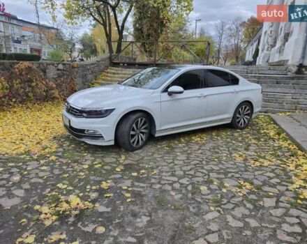 Белый Фольксваген Пассат, объемом двигателя 1.8 л и пробегом 255 тыс. км за 18200 $, фото 7 на Automoto.ua