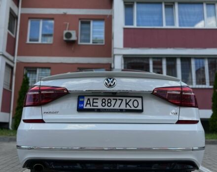 Білий Фольксваген Пассат, об'ємом двигуна 1.8 л та пробігом 146 тис. км за 14000 $, фото 3 на Automoto.ua