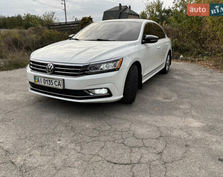 Белый Фольксваген Пассат, объемом двигателя 1.8 л и пробегом 174 тыс. км за 17300 $, фото 2 на Automoto.ua