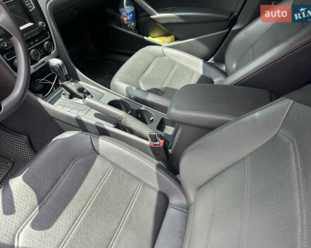 Белый Фольксваген Пассат, объемом двигателя 1.8 л и пробегом 36 тыс. км за 15500 $, фото 8 на Automoto.ua