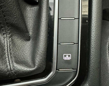 Белый Фольксваген Пассат, объемом двигателя 1.97 л и пробегом 206 тыс. км за 25000 $, фото 17 на Automoto.ua