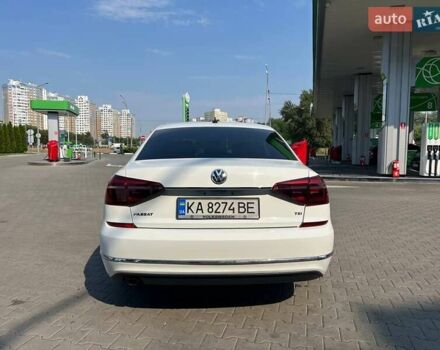 Білий Фольксваген Пассат, об'ємом двигуна 1.8 л та пробігом 132 тис. км за 12500 $, фото 6 на Automoto.ua