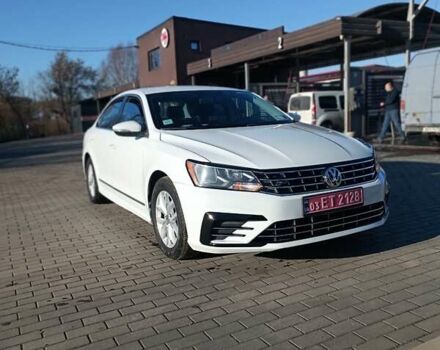 Білий Фольксваген Пассат, об'ємом двигуна 1.8 л та пробігом 234 тис. км за 10200 $, фото 2 на Automoto.ua