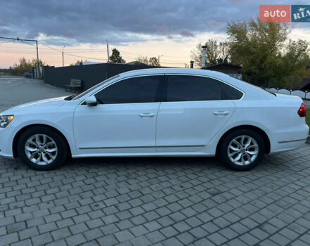 Белый Фольксваген Пассат, объемом двигателя 1.8 л и пробегом 137 тыс. км за 11900 $, фото 8 на Automoto.ua