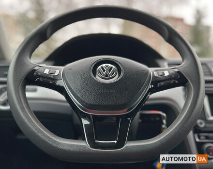 Белый Фольксваген Пассат, объемом двигателя 1.8 л и пробегом 118 тыс. км за 13700 $, фото 16 на Automoto.ua