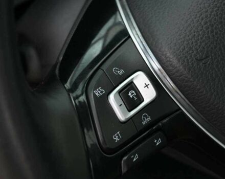 Белый Фольксваген Пассат, объемом двигателя 1.8 л и пробегом 200 тыс. км за 9800 $, фото 14 на Automoto.ua