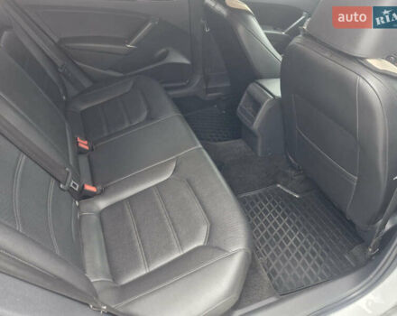 Белый Фольксваген Пассат, объемом двигателя 1.8 л и пробегом 155 тыс. км за 15000 $, фото 13 на Automoto.ua