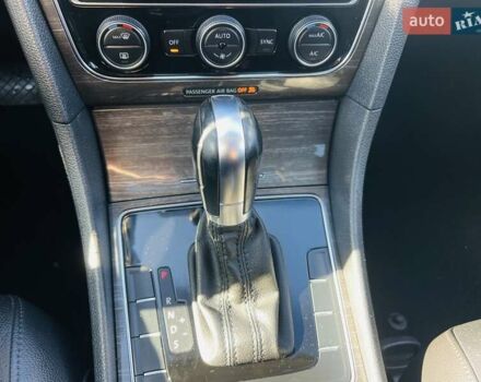 Белый Фольксваген Пассат, объемом двигателя 1.8 л и пробегом 113 тыс. км за 12000 $, фото 12 на Automoto.ua