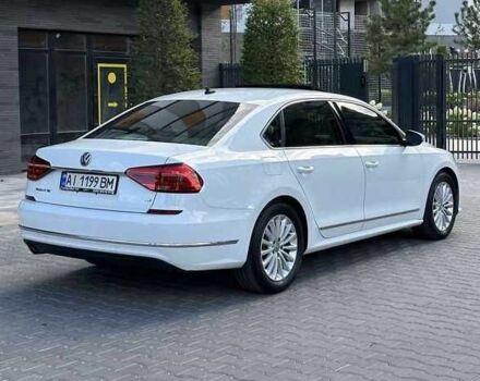 Білий Фольксваген Пассат, об'ємом двигуна 1.8 л та пробігом 110 тис. км за 8000 $, фото 4 на Automoto.ua