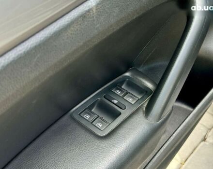 Белый Фольксваген Пассат, объемом двигателя 2 л и пробегом 125 тыс. км за 9500 $, фото 13 на Automoto.ua