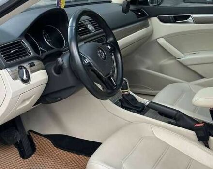 Білий Фольксваген Пассат, об'ємом двигуна 1.8 л та пробігом 110 тис. км за 8000 $, фото 9 на Automoto.ua