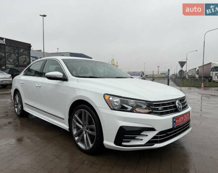 Белый Фольксваген Пассат, объемом двигателя 1.8 л и пробегом 147 тыс. км за 12399 $, фото 9 на Automoto.ua
