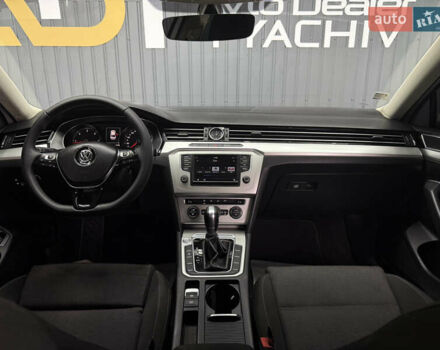 Белый Фольксваген Пассат, объемом двигателя 2 л и пробегом 230 тыс. км за 14900 $, фото 26 на Automoto.ua