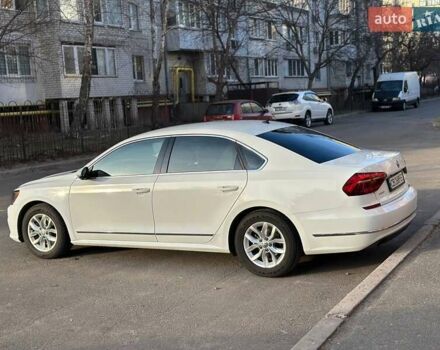 Белый Фольксваген Пассат, объемом двигателя 1.8 л и пробегом 220 тыс. км за 10500 $, фото 8 на Automoto.ua