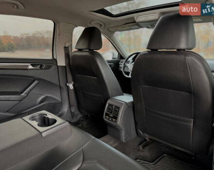 Белый Фольксваген Пассат, объемом двигателя 1.8 л и пробегом 165 тыс. км за 12299 $, фото 17 на Automoto.ua