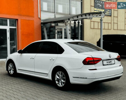 Белый Фольксваген Пассат, объемом двигателя 1.8 л и пробегом 205 тыс. км за 9100 $, фото 2 на Automoto.ua