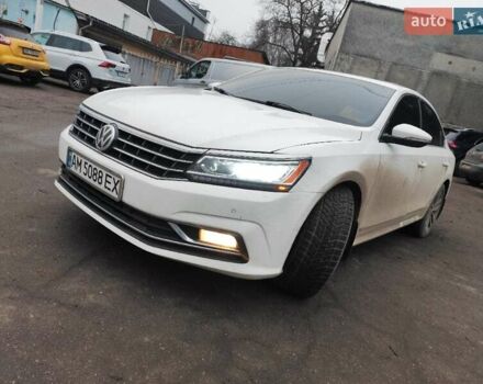 Белый Фольксваген Пассат, объемом двигателя 1.8 л и пробегом 182 тыс. км за 13500 $, фото 7 на Automoto.ua