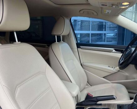 Білий Фольксваген Пассат, об'ємом двигуна 1.8 л та пробігом 119 тис. км за 14000 $, фото 16 на Automoto.ua