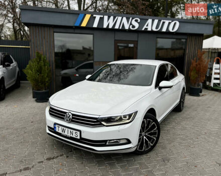 Білий Фольксваген Пассат, об'ємом двигуна 1.4 л та пробігом 248 тис. км за 14500 $, фото 10 на Automoto.ua