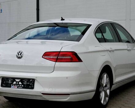 Белый Фольксваген Пассат, объемом двигателя 1.8 л и пробегом 200 тыс. км за 9800 $, фото 3 на Automoto.ua