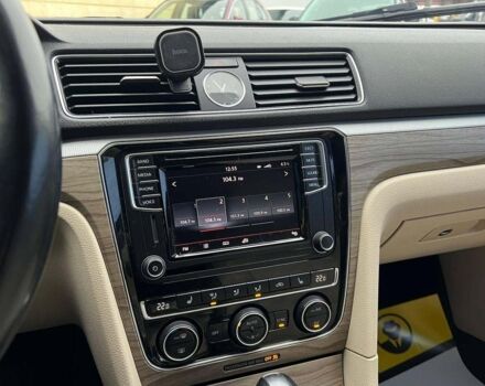 Білий Фольксваген Пассат, об'ємом двигуна 1.8 л та пробігом 119 тис. км за 14000 $, фото 18 на Automoto.ua