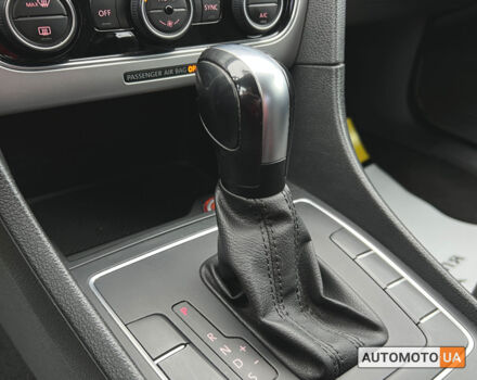 Белый Фольксваген Пассат, объемом двигателя 1.8 л и пробегом 118 тыс. км за 13700 $, фото 12 на Automoto.ua