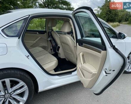 Білий Фольксваген Пассат, об'ємом двигуна 1.8 л та пробігом 118 тис. км за 15700 $, фото 9 на Automoto.ua