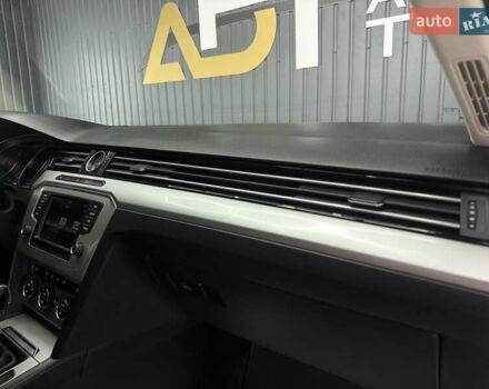 Белый Фольксваген Пассат, объемом двигателя 2 л и пробегом 230 тыс. км за 14900 $, фото 35 на Automoto.ua