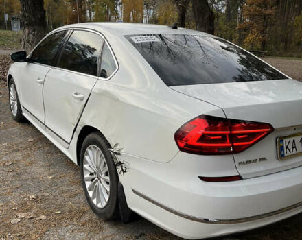 Фольксваген Пассат 2016 в Киеве на Automoto.ua Белый Фольксваген Пассат, объемом двигателя 1.8 л и пробегом 160 тыс. км за 11000 $, фото 7 на Automoto.ua