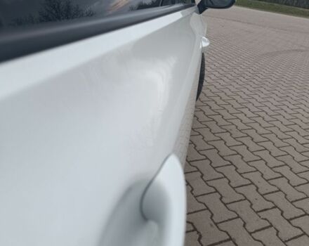 Білий Фольксваген Пассат, об'ємом двигуна 2 л та пробігом 223 тис. км за 16990 $, фото 12 на Automoto.ua