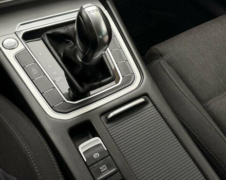 Белый Фольксваген Пассат, объемом двигателя 1.97 л и пробегом 260 тыс. км за 14500 $, фото 23 на Automoto.ua