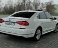 Белый Фольксваген Пассат, объемом двигателя 1.8 л и пробегом 165 тыс. км за 12199 $, фото 4 на Automoto.ua