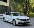 Белый Фольксваген Пассат, объемом двигателя 1.8 л и пробегом 142 тыс. км за 12400 $, фото 1 на Automoto.ua