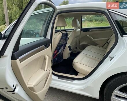 Білий Фольксваген Пассат, об'ємом двигуна 1.8 л та пробігом 118 тис. км за 15700 $, фото 11 на Automoto.ua