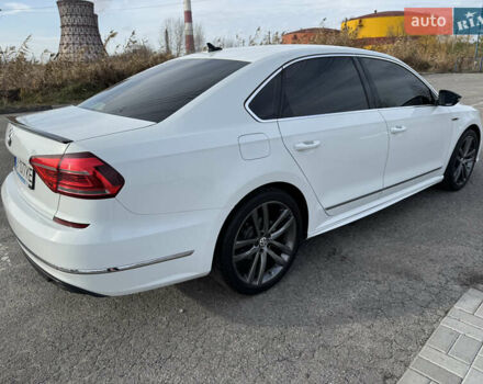 Белый Фольксваген Пассат, объемом двигателя 1.8 л и пробегом 157 тыс. км за 13200 $, фото 10 на Automoto.ua