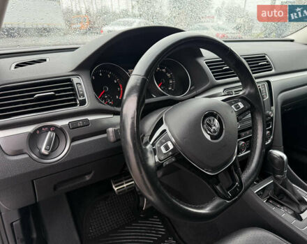 Белый Фольксваген Пассат, объемом двигателя 1.8 л и пробегом 147 тыс. км за 12399 $, фото 31 на Automoto.ua