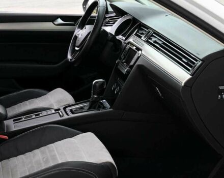 Белый Фольксваген Пассат, объемом двигателя 1.8 л и пробегом 200 тыс. км за 9800 $, фото 16 на Automoto.ua