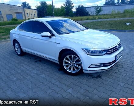 Белый Фольксваген Пассат, объемом двигателя 2 л и пробегом 301 тыс. км за 18500 $, фото 5 на Automoto.ua