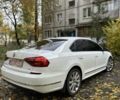 Белый Фольксваген Пассат, объемом двигателя 1.8 л и пробегом 260 тыс. км за 10000 $, фото 5 на Automoto.ua